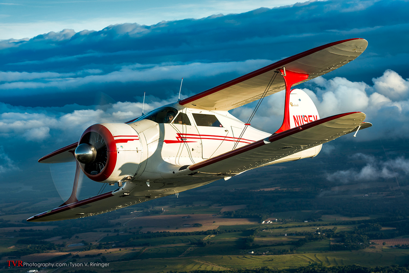 Illustration for article titled All These Jaw-Dropping Airplane Images Were Taken By This Flying Photog